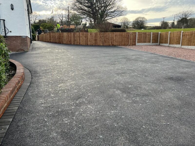Tarmac Driveways